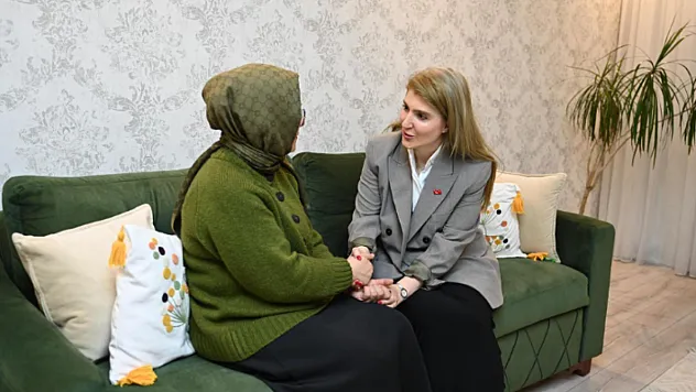 Öğretmene Saldırıya Geçit Yok: Ölmeztoprak'tan Vefa Ziyareti!