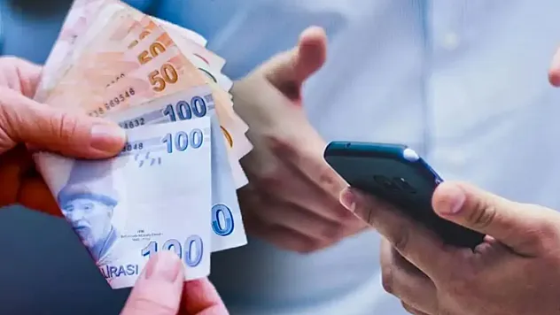 Okullar Açılmadan Önce Ailelere Destek Ödemesi! 11 Bin 38 Liralık SED Yardımında Başvurular Başladı