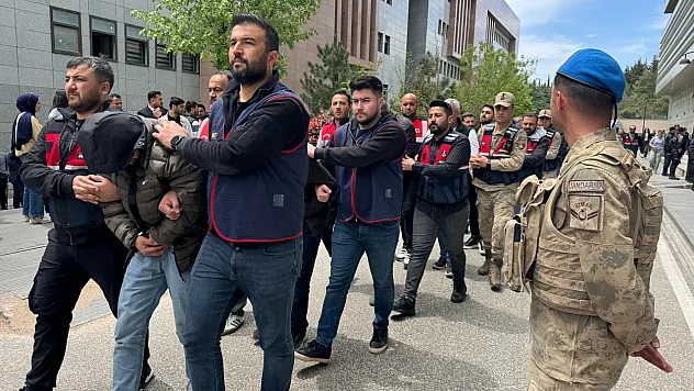 Parayı Kapalıçarşı'da Aklamışlar! Bahis Çetesinden 50 Milyar Liralık Dev Vurgun