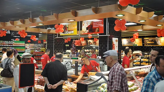 Pazar Günleri Marketlerin Kapatılması Gündemde