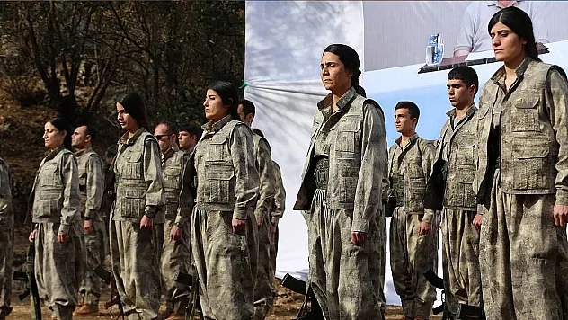 PKK Türkiye'den Çekildiğini Duyurdu: Süleymaniye'de 'Silahlı Mücadele Sona Erdi' Açıklaması
