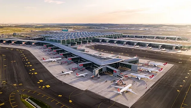 Sabiha Gökçen Havalimanı'nda Rekor Trafik! 11 Ayda 44 Milyondan Fazla Yolcu Ağırladı