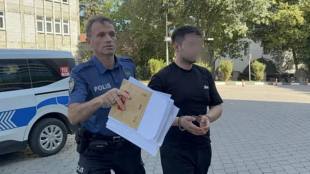 Samsun'da Bar Kavgası: Teğmen ve Müteahhit Hastaneye Kaldırıldı