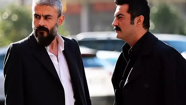 Sanat Dünyası Poyraz Karayel ve Çemberimde Gül Oya Dizilerinin Sevilen İsmini Kaybetmenin Derin Üzüntüsünü Yaşıyor
