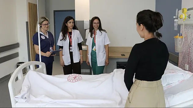 Saniyelerle Yarışılan Operasyon! Renkli Mıknatıslar Minik Çocuğun Hayatını Tehlikeye Attı