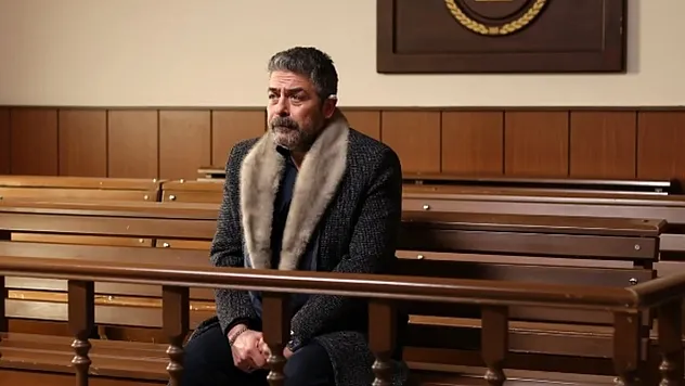 Sevilen Oyuncu Sinan Tuzcu Hakkındaki Ayrılık İddiaları Sosyal Medyayı Salladı