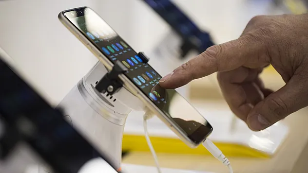Sıfır Cep Telefonunda Taksit Bekleyenler Dikkat!