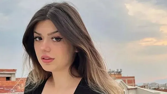 Simge Barankoğlu Cezaevinde de Para Kazanıyor!