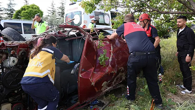 Sınav Yolunda Kaza Geçirdiler! 3 Yaralı