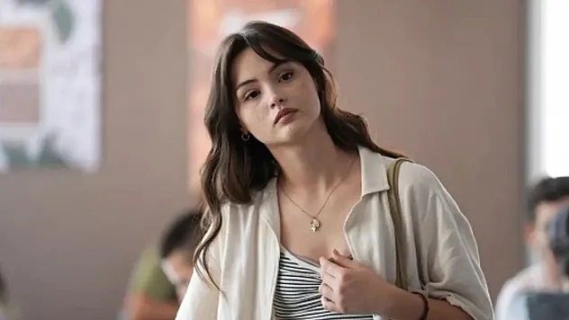 Star TV Ekranlarının Yeni Dizisi Çirkin İçin Geri Sayım Başladı