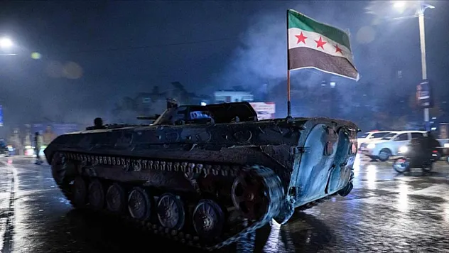 Suriye'de ABD Askeri Noktaları Şam Yönetimine Devrediliyor!