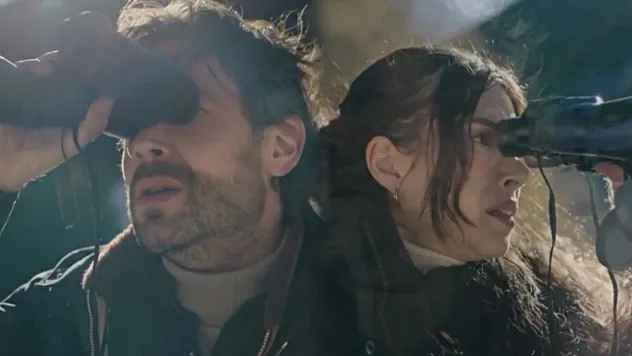 Taşacak Bu Deniz Dizisinde Heyecan Dorukta! Eleni ve Fadime İçin Kurtarma Operasyonu Başladı