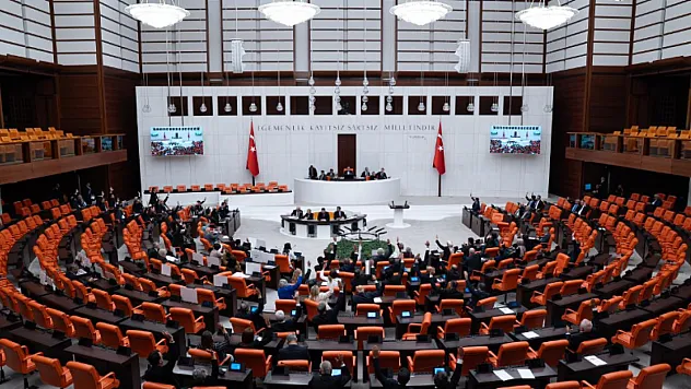 TBMM'de Yoğun Hafta! Çocuklara Yönelik Ceza Düzenlemesi Gündeme Geliyor