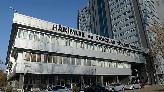 TBMM Karma Komisyonu HSK Üyeliği İçin Üç Aday Belirledi: Gözler Genel Kurulda  Karma Komisyon Yoğun Gündemle Toplandı