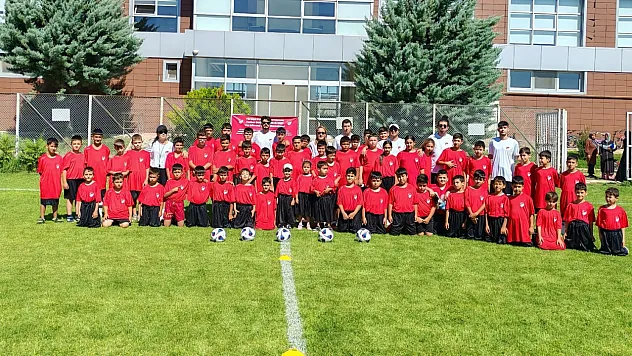 TFF Malatya Yaz Futbol Okulu Tamamlandı: Depremzede Çocuklara Moral ve Spor Desteği