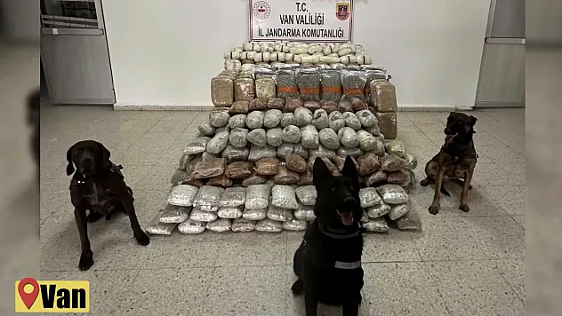 TIR ve Kümes Basıldı: 324 Kilo Uyuşturucu Ele Geçirildi