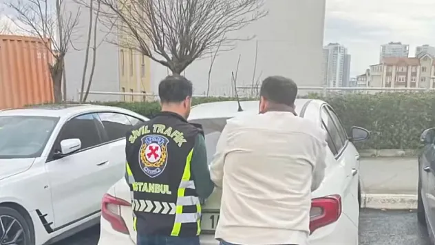 Trafikte Cam Kıran Magandaya Ağır Fatura: 180 Bin TL Ceza ve Gözaltı!