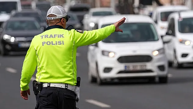 Trafikte Ceza Şoku: Kanunla Gelen Rekor Para Cezaları Belli Oldu