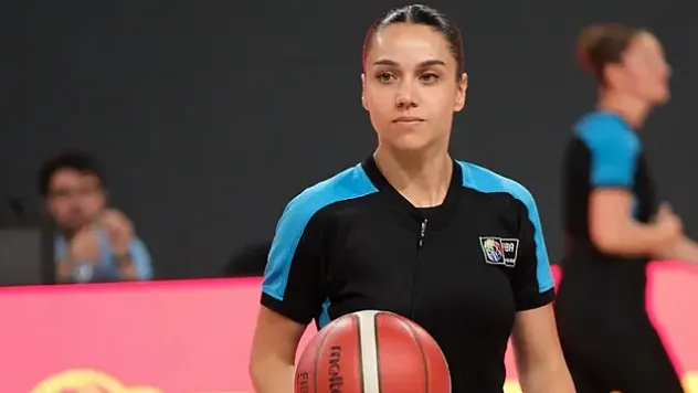 Türk Basketbolunda Gurur Veren An! İlk Türk Kadın Hakem