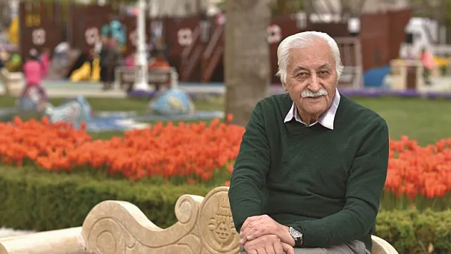 Türk Edebiyatının Müstesna İsmi Yavuz Bülent Bakiler 89 Yaşında Hayatını Kaybetti