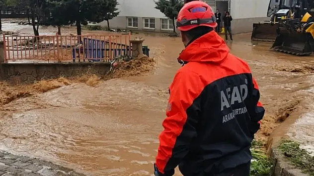 Türkiye Fırtınaya Teslim Oldu! AFAD Korkutan Bilançoyu Açıkladı