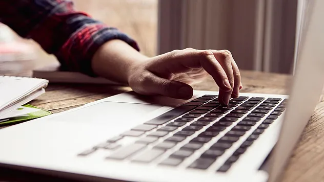 Türkiye'nin Dijital Kimliği Büyüyor! .tr Uzantılı Site Sayısı 1,3 Milyonu Aştı