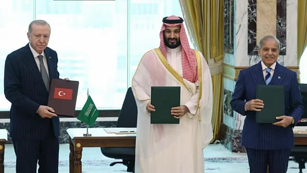 Türkiye, Pakistan ve Suudi Arabistan Arasındaki Anlaşmaya Dikkat Çeken Açıklama!