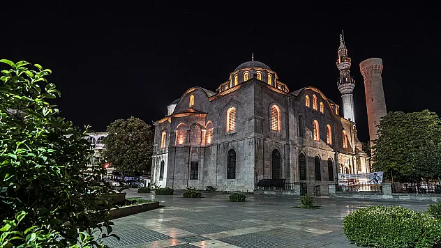 Üç Aylar Ne Zaman Başlıyor? 2025-2026 Diyanet Takvimine Göre Recep, Şaban ve Ramazan Tarihleri