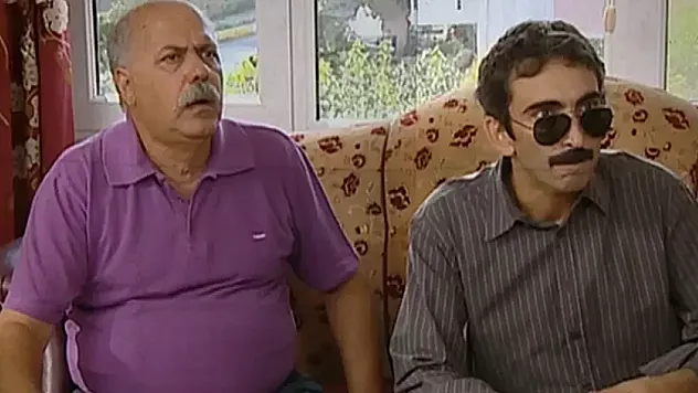 Usta Oyuncu Ali Tutal Hayatını Kaybetti: Türk Sinemasının Acı Kaybı