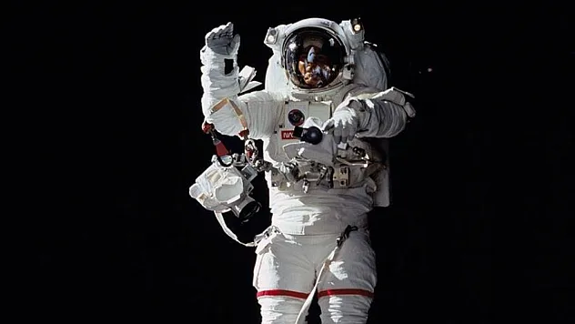 Uzaya Adanmış Bir Ömür: Astronot Maaşları Sandığınız Gibi Değil