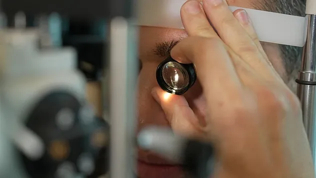 Uzmanlardan Kritik Uyarı: Zayıflama İlaçları Kalıcı Görme Kaybına Yol Açabilir