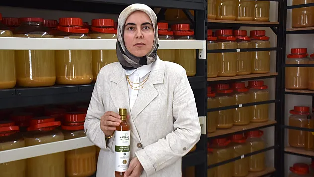 Vanlı Kadın Girişimci Doğal Sirke Üretimiyle Dünya Pazarına Açıldı