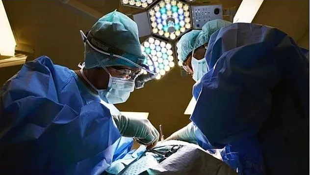 Yargıtay'dan estetik kararı: Sonuç beğenilmezse para iadesi