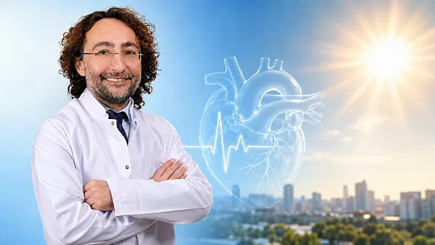 Yaz Sıcaklarında Kalp Krizi Riski Artıyor! Uzmandan Uyarılar