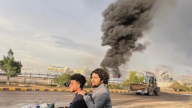 Yemen'de Hodeidah Limanı Hedefte