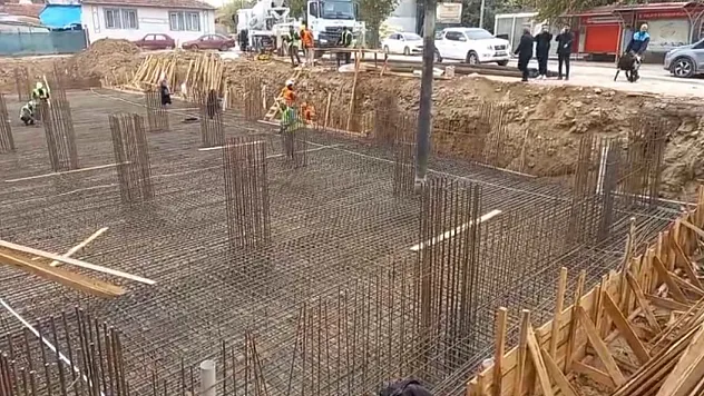 Dilek Mahallesi'nin Yeni Camisinin Temeli Atıldı