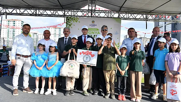 Yeşilyurt'ta Çevre Bilinci Ödüllendirildi! Öğrencilerden Doğaya Örnek Katkı