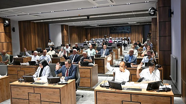 Yeşilyurt'ta depremzedeler için 24 saat inşaat kararı