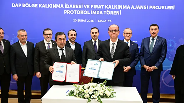 Yeşilyurt'ta Geleneksel Halı Dokuma Geri Dönüyor!