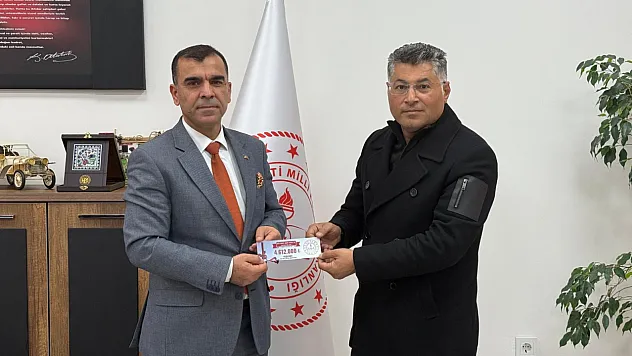 Yeşilyurt'ta Öğrencilerden 11 Milyon TL'lik Dayanışma