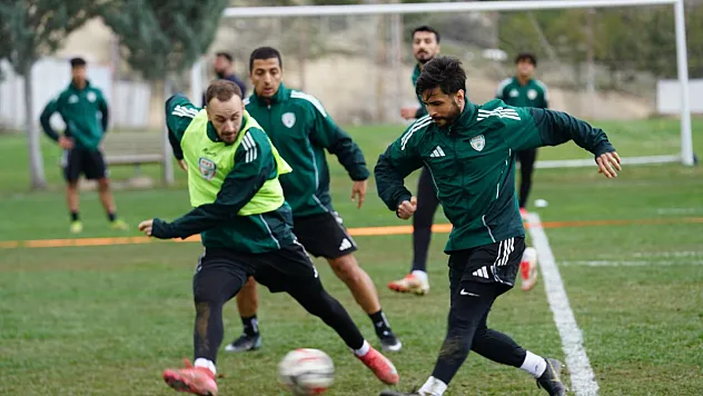 Yeşilyurtspor'da Küme Hattından Play-Off Potasına!