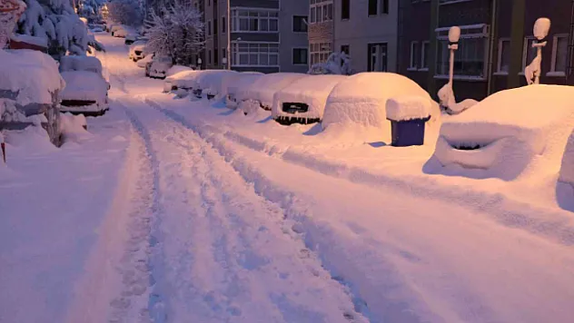 Yoğun Kar Yağışına Karşı Ekipler Teyakkuzda Olacak!