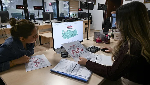 Yüzyılın Konut Projesi Türkiye'yi Hareketlendirdi: TOKİ Çağrı Merkezinde Rekor Yoğunluk