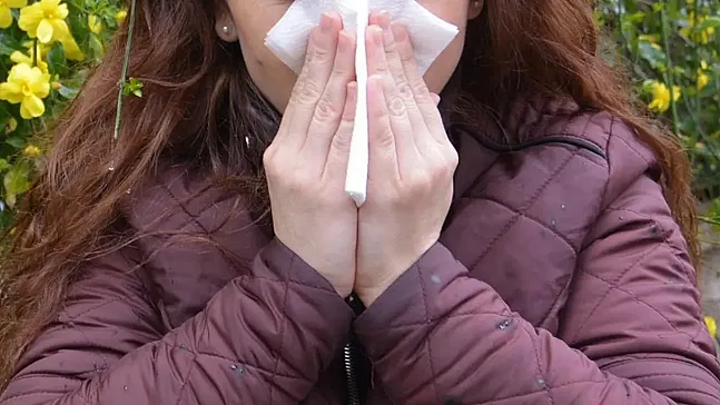 Acil Servislerde Mevsim Geçişi Alarmı! Uzmanlardan Maske Takın Uyarısı Geldi