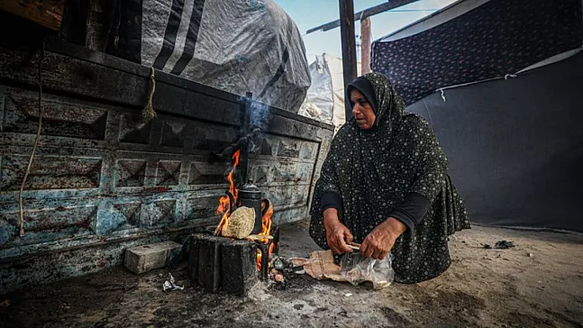 Gazze'de Kış Alarmı! 1,65 Milyon Kişi Barınma Sorunuyla Karşı Karşıya