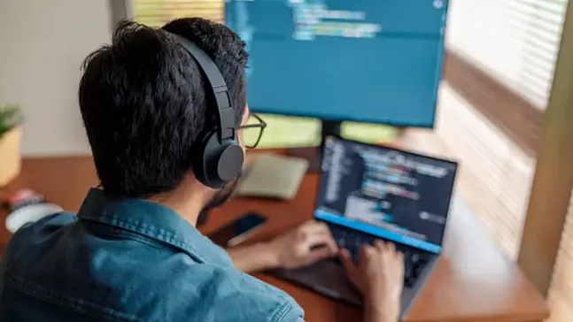 Küresel Enerji Krizi Uzaktan Çalışmayı Geri Getirdi: Endonezya'dan Radikal Karar!