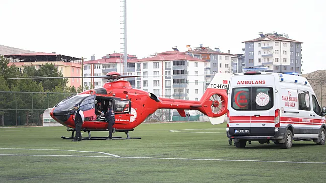 Malatya'da Zamana Karşı Yarış! Kalbi Duran Genç İçin  Ambulans Helikopter Havalandı