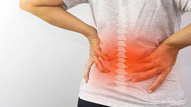 Sinsi İlerleyen Bel Ağrısına Dikkat! Bel Kayması Belirtisi Olabilir