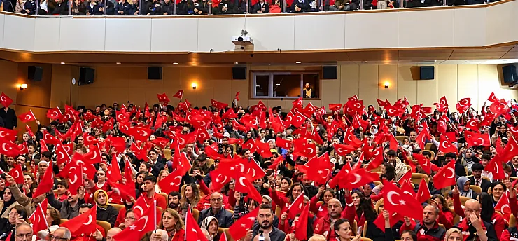 103 Yıllık Cumhuriyet Coşkusu Malatya'da! Eski Kutlamaları Özleyenler De Var, Heyecanını Yaşayanlar Da