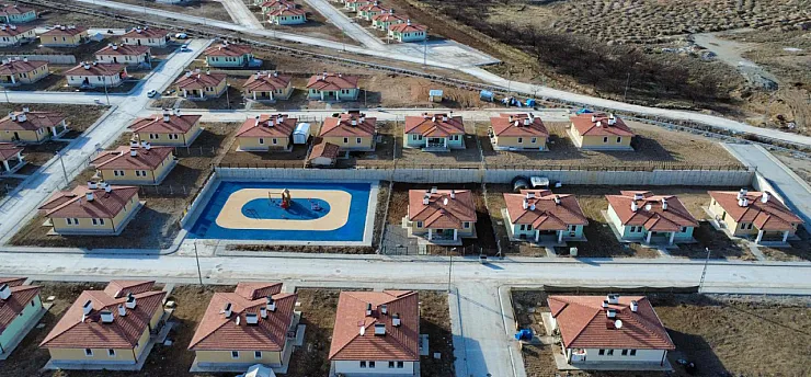 Akçadağ'da Yeni Dönem: 382 Aile Bugün Yeni Yuvasına Kavuştu!